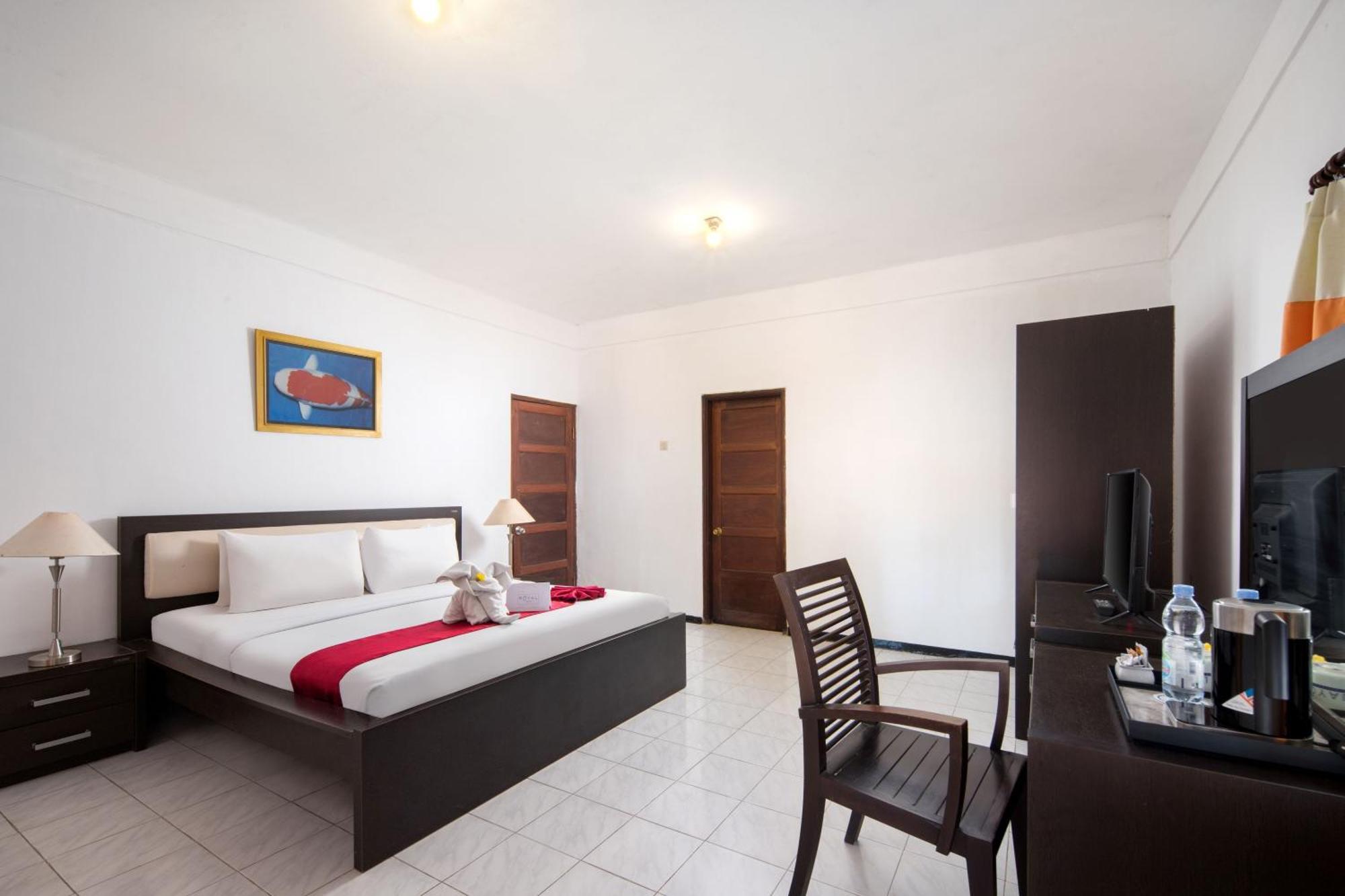 Royal Hotel And Villas Trawas Buitenkant foto