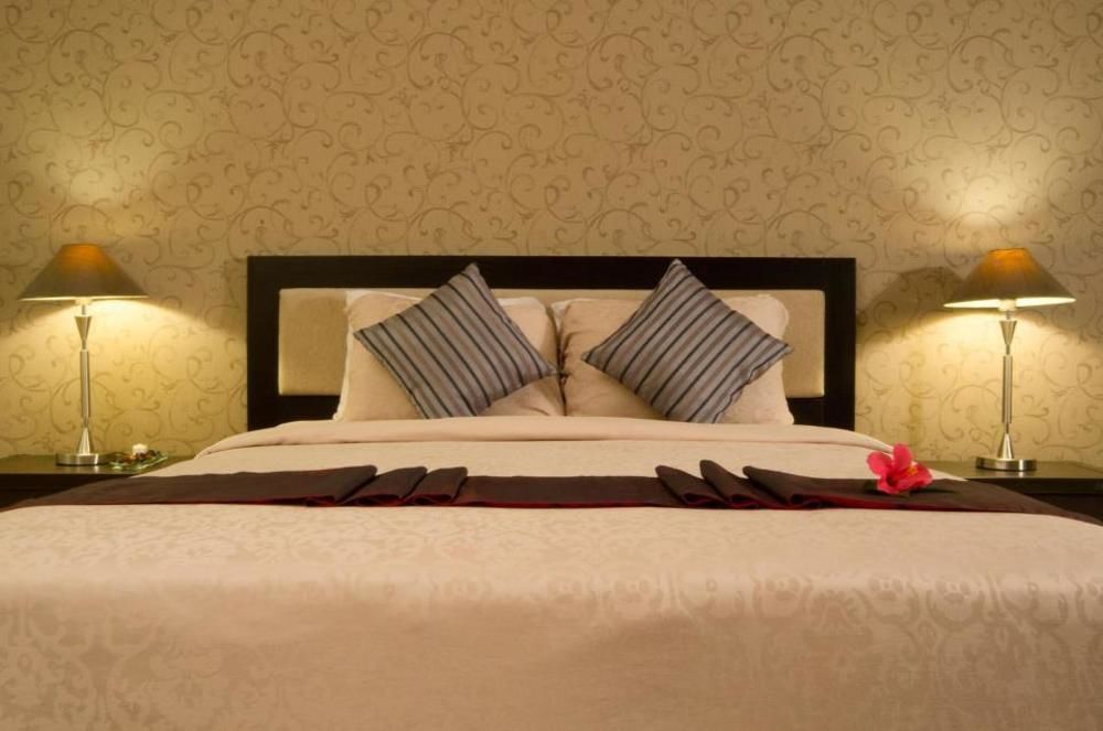 Royal Hotel And Villas Trawas Buitenkant foto